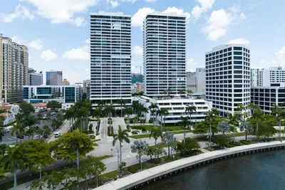 525 S Flagler Drive 6b, West Palm Beach – sold
