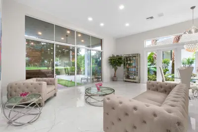 16112 Villa Vizcaya Place, Delray Beach – sold