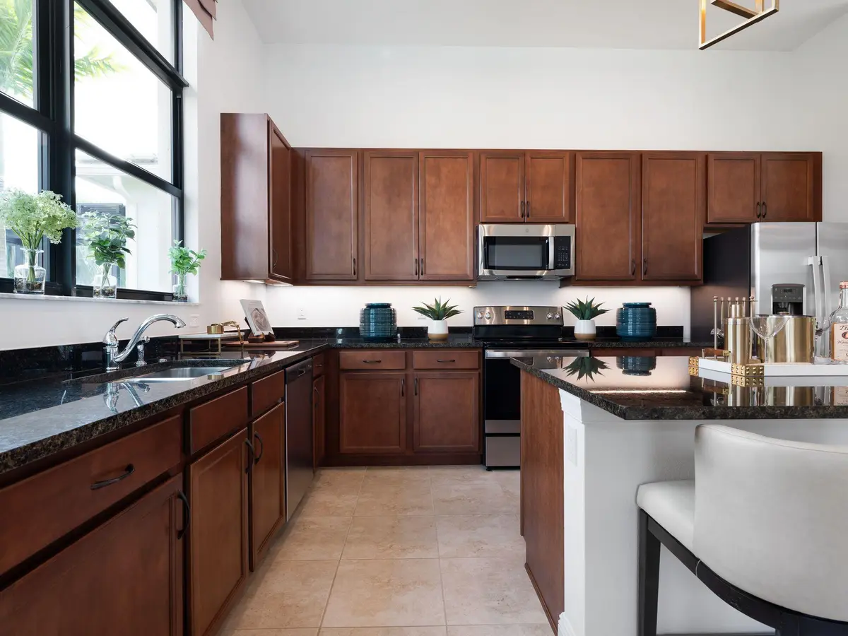 Beverly Model at 4976 Saint Armands Way, Westlake