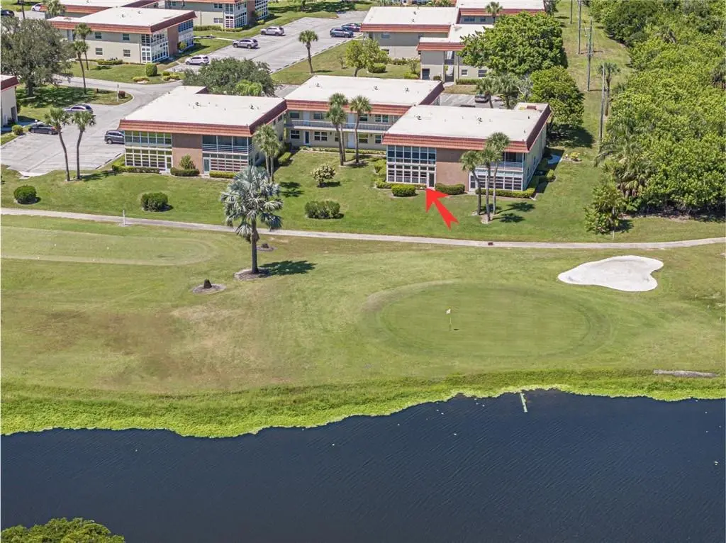 111 Spring Lake Court 106, Vero Beach, FL – photo 2