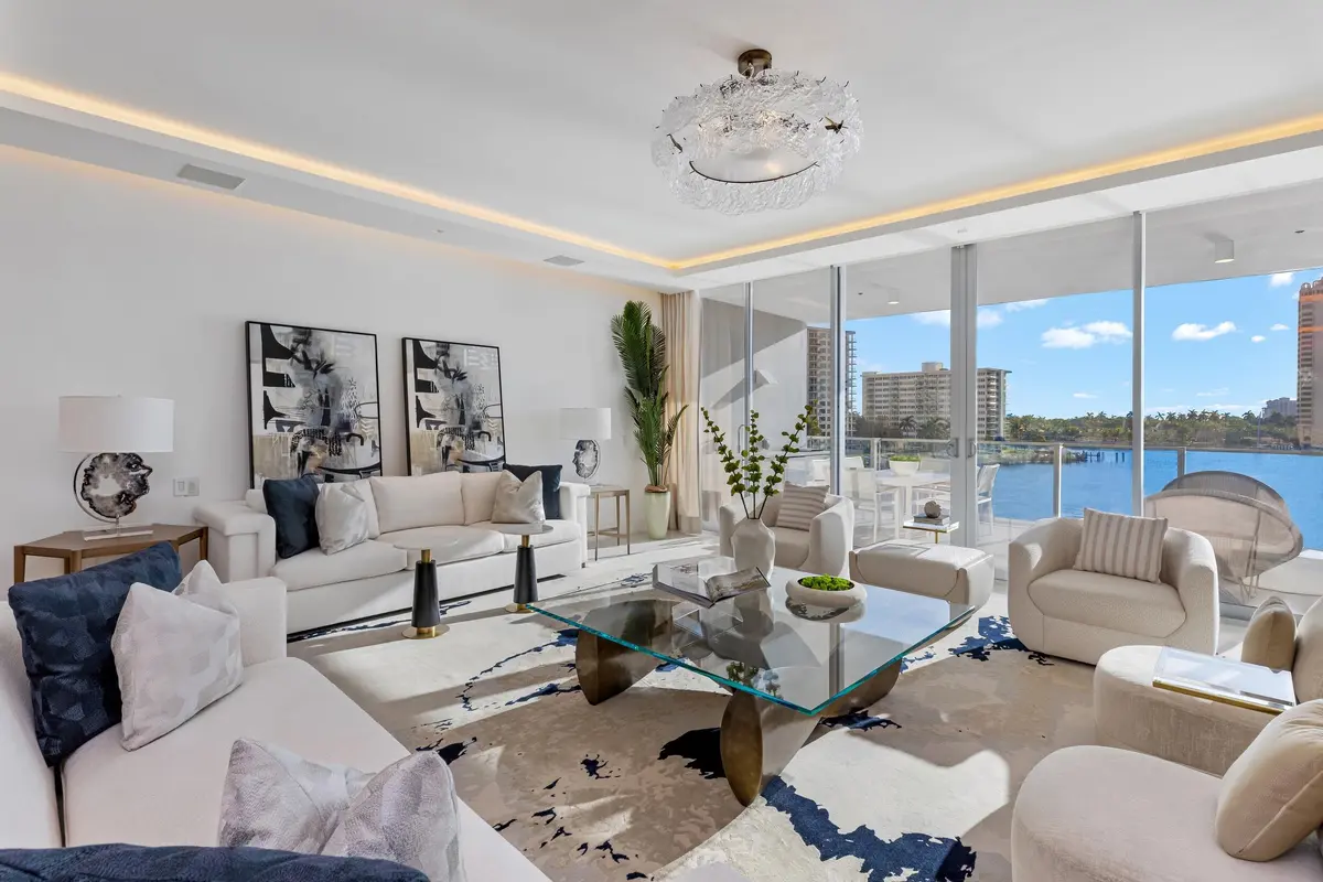 Living Area at 725 S Ocean Boulevard Ph-2, Boca Raton