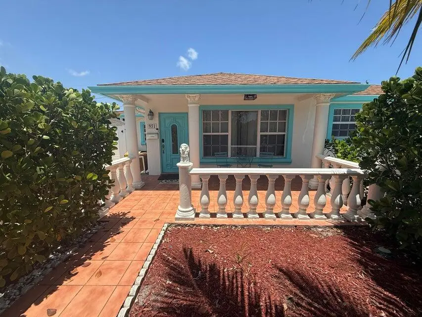 green st front at 951 Green Street, West Palm Beach