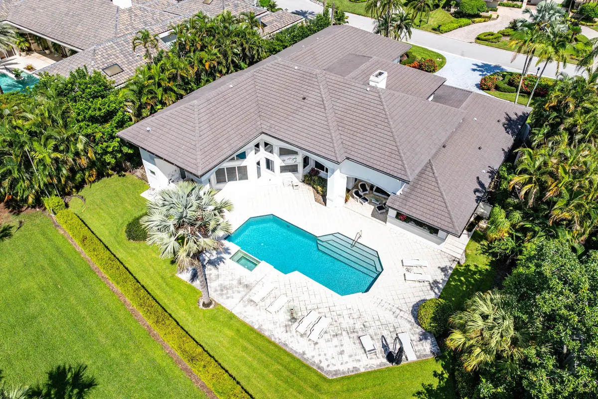 013-3200BurgundyDriveNorth-PalmBeachGard at 3200 Burgundy Drive, Palm Beach Gardens