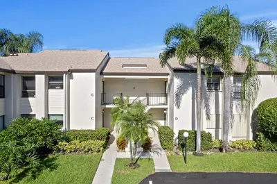 702 Wingfoot Drive D, Jupiter – Condominium for sale