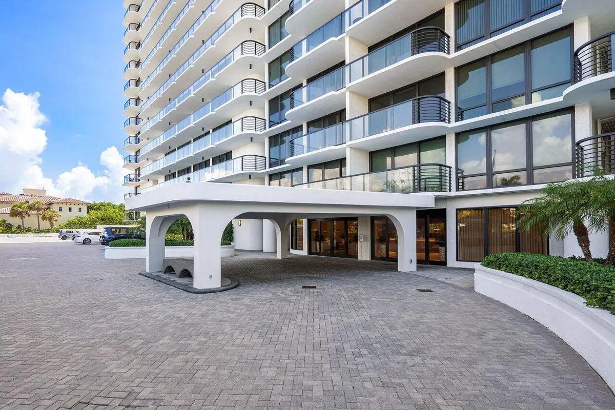 002-250SouthOceanBoulevard-BocaRaton-FL- at 250 S Ocean Boulevard 11c, Boca Raton