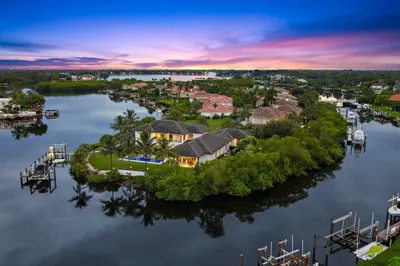 18941 SE Reach Island Lane, Jupiter – sold
