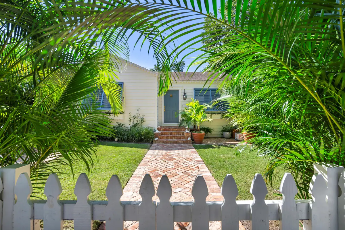 low-2 at 744 Avon Road, West Palm Beach