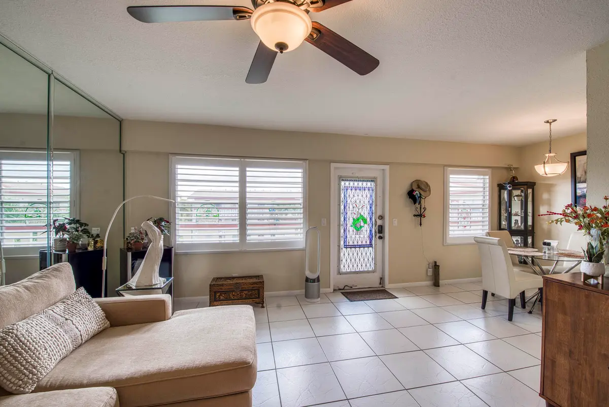 _IMG5841_HDR at 293 Brighton G 293, Boca Raton