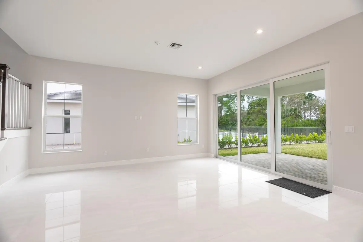 259 SE Via Bisento, Port St. Lucie, FL – photo 5