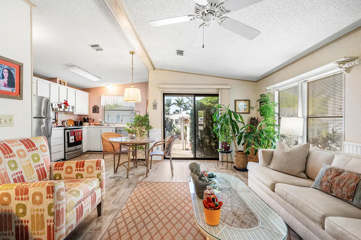 009-4WestCedarDrive-CD4-BrinyBreezes-FL- at 4 East Cedar Drive Cd, Briny Breezes