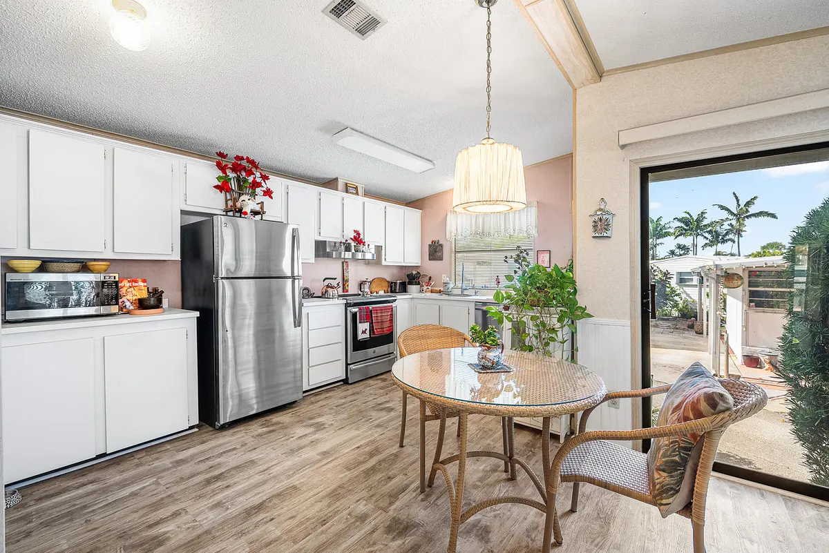 011-4WestCedarDrive-CD4-BrinyBreezes-FL- at 4 East Cedar Drive Cd, Briny Breezes