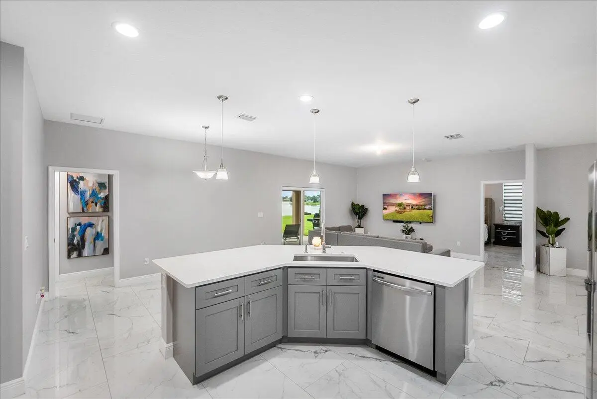 36-DSC3011 at 448 SW Vista Lake Drive, Port St. Lucie