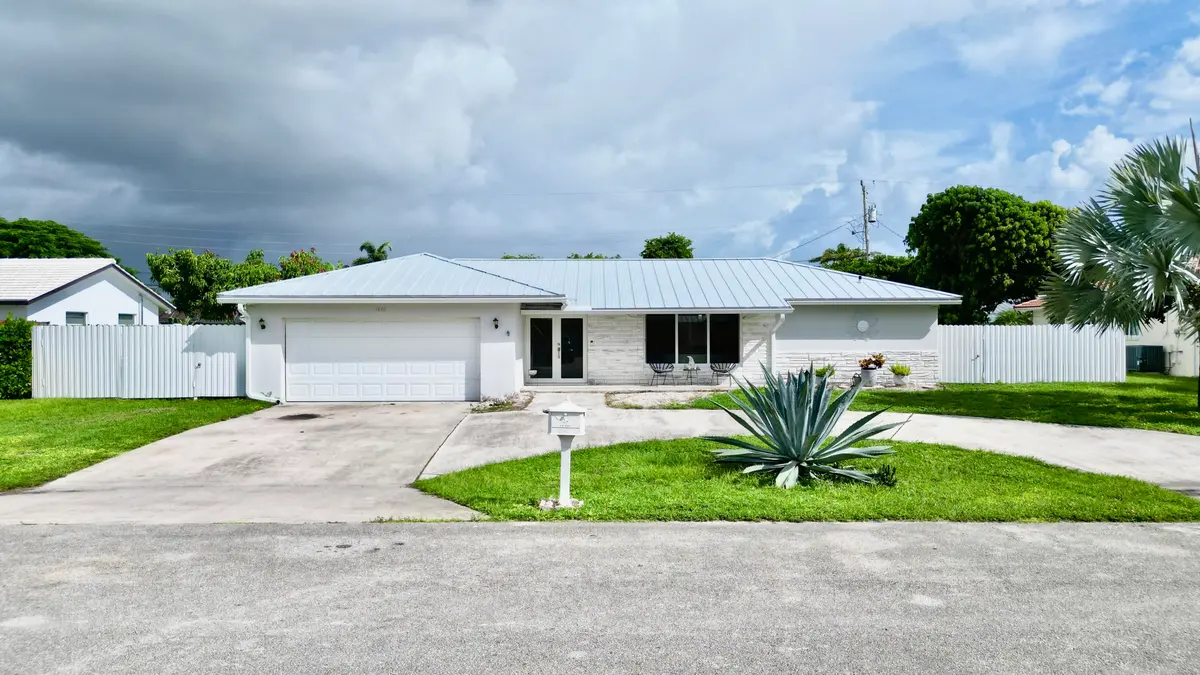1861 Caribbean Road, Lake Clarke Shores, FL – photo 4