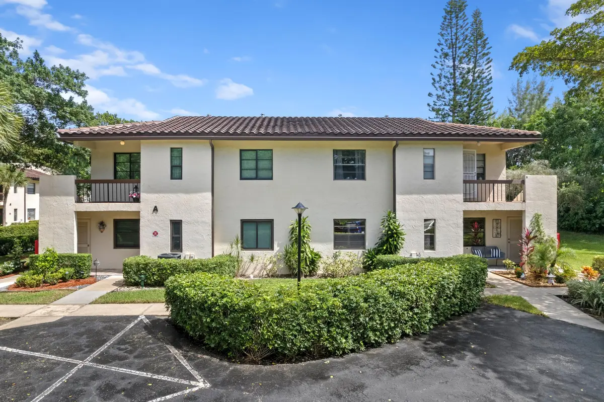 Front Exterior at 21734 Arriba Real 32b, Boca Raton