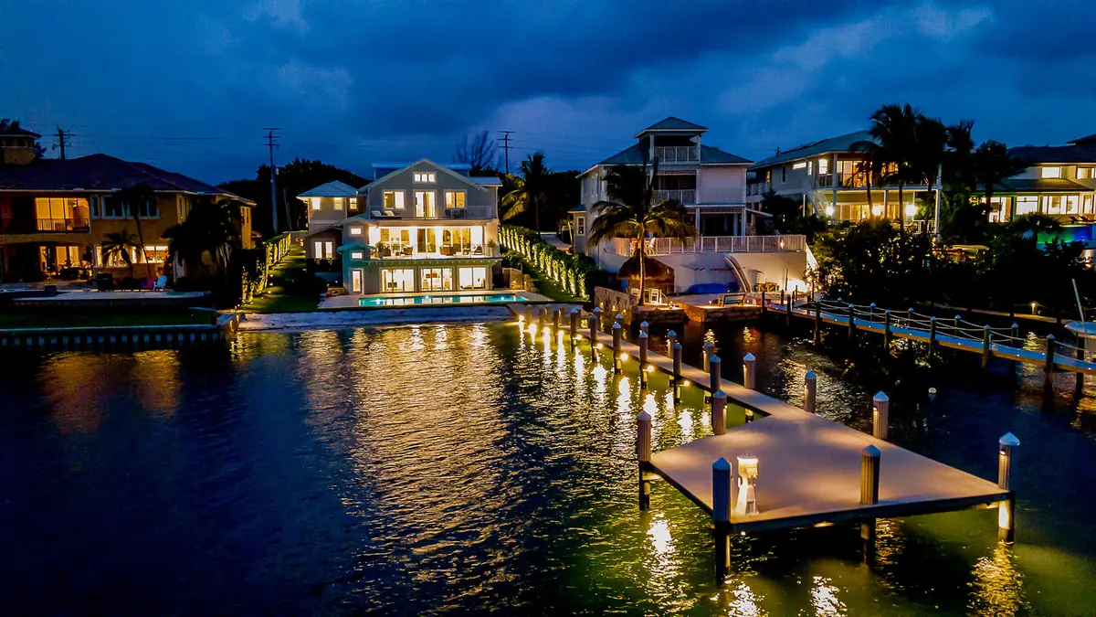 Night Rear Exterior at 18119 SE Federal Highway, Jupiter