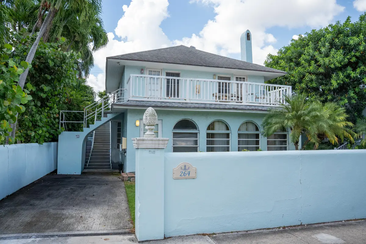 264 Seminole Ave at 264 Seminole Avenue, Palm Beach