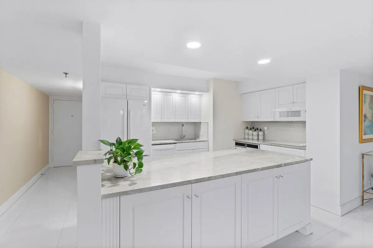 001-3407SouthOceanBoulevard-1D-HighlandB at 3407 S Ocean Boulevard 1d, Highland Beach