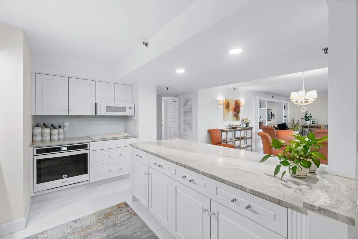 006-3407SouthOceanBoulevard-1D-HighlandB at 3407 S Ocean Boulevard 1d, Highland Beach