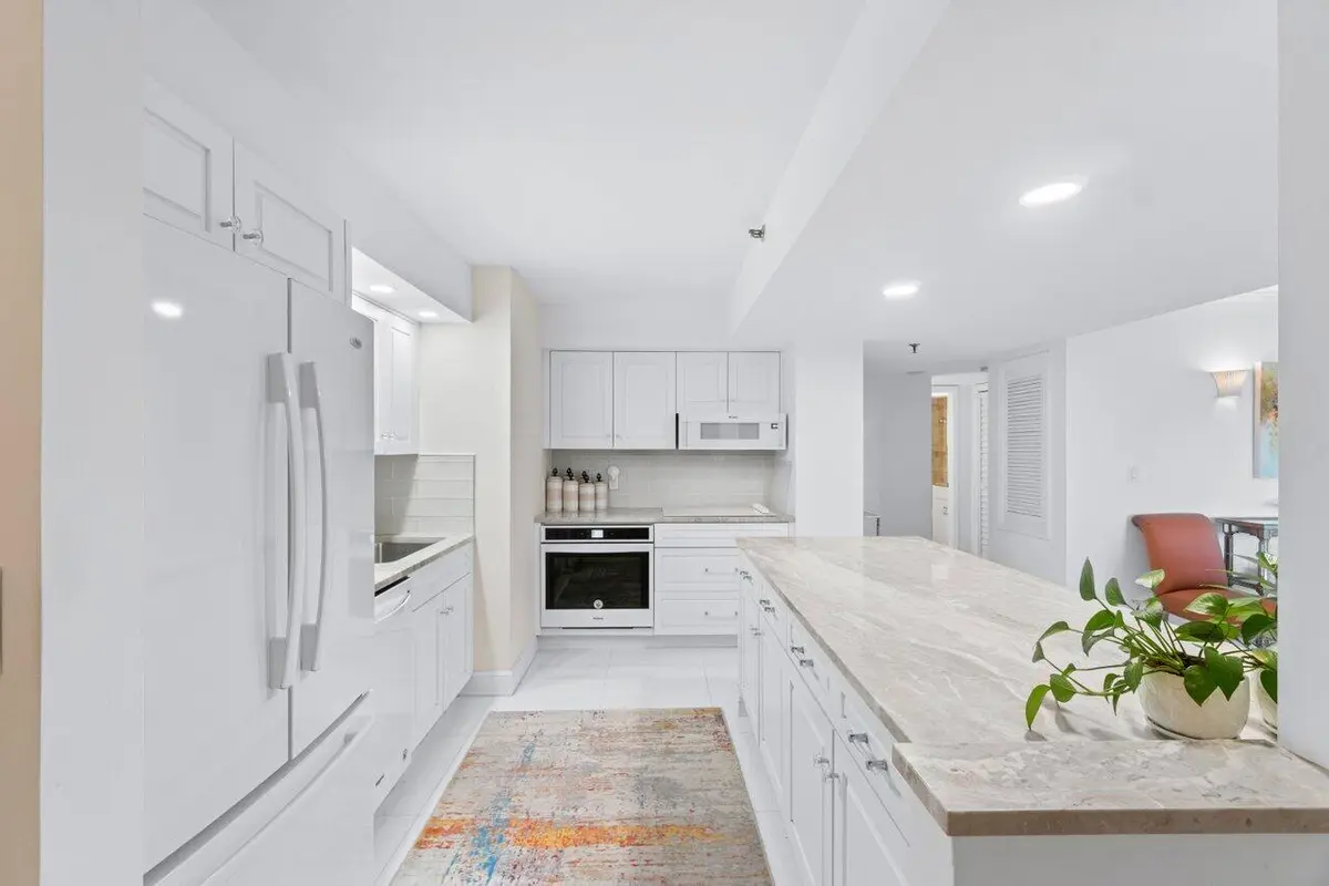 005-3407SouthOceanBoulevard-1D-HighlandB at 3407 S Ocean Boulevard 1d, Highland Beach