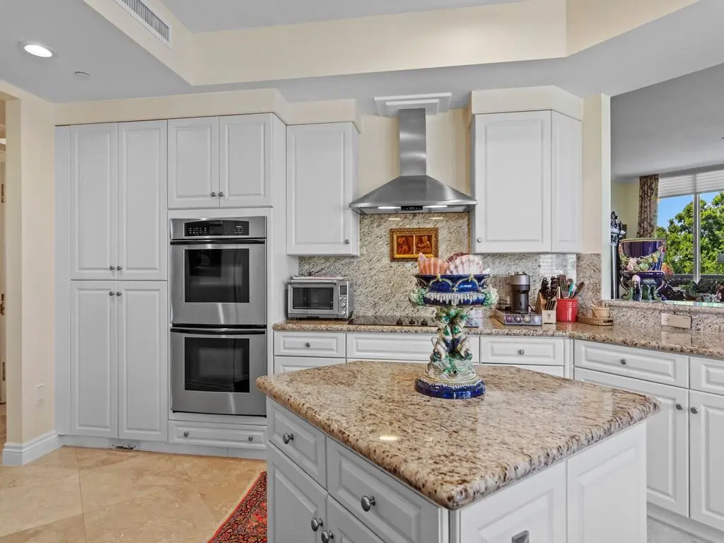 KITCHEN WITH ISLAND at 601 N Swim Club Drive Phb, Indian River Shores