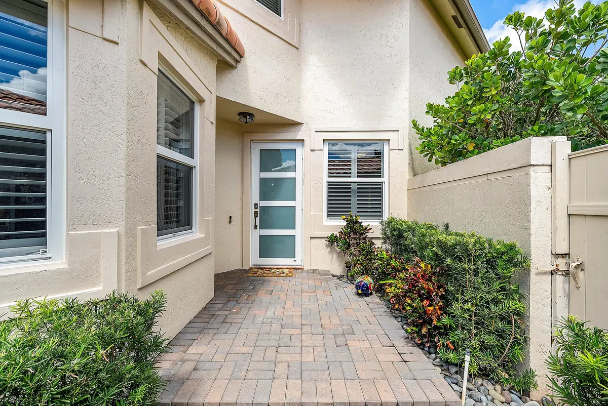 004-5338Northwest26thCircle-BocaRaton-FL at 5338 NW 26th Circle, Boca Raton