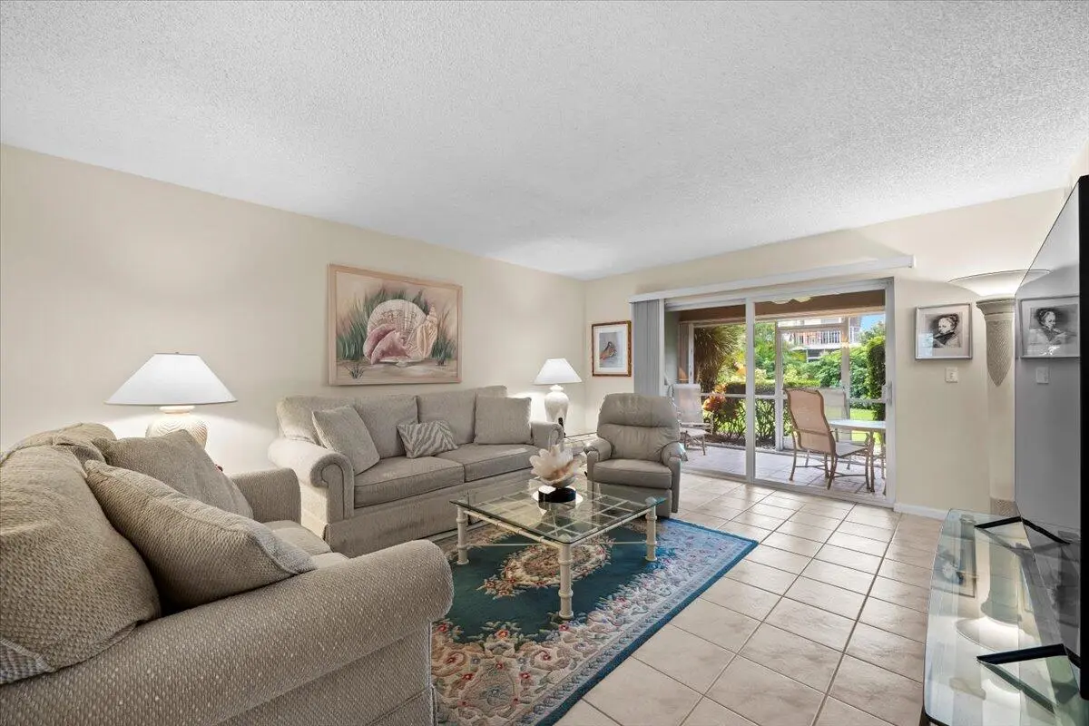 10-LUX_1067 at 1252 N Sugar Sands Boulevard 137, Riviera Beach