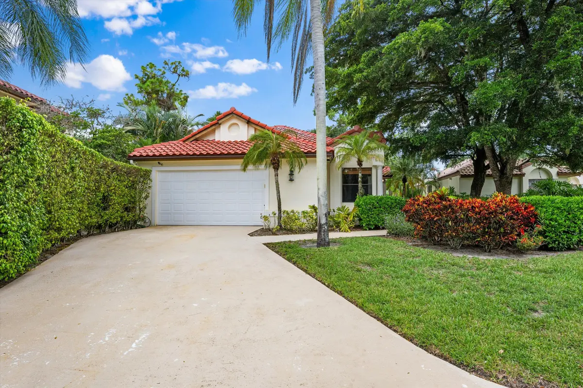 Exterior Front at 1535 Fairway Terrace, West Palm Beach