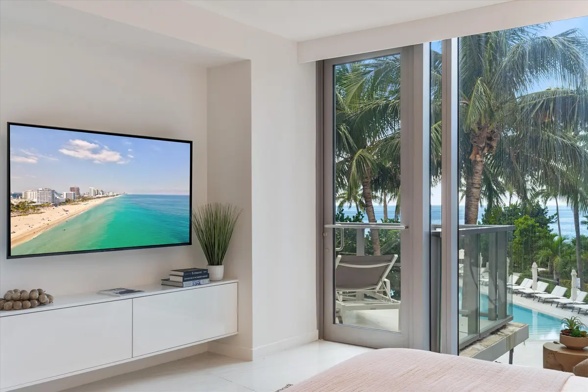04-2200 N Ocean Blvd N201 Ft at 2200 N Ocean Boulevard N201, Fort Lauderdale