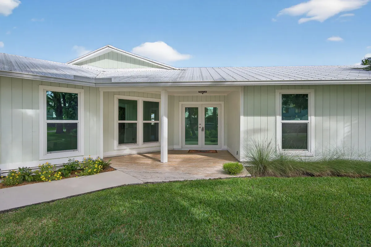 26-web-or-mls-009__MLP0041 at 5273 SE Tall Pines Way, Stuart