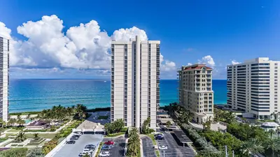 5380 N Ocean Drive 9d, Singer Island – sold