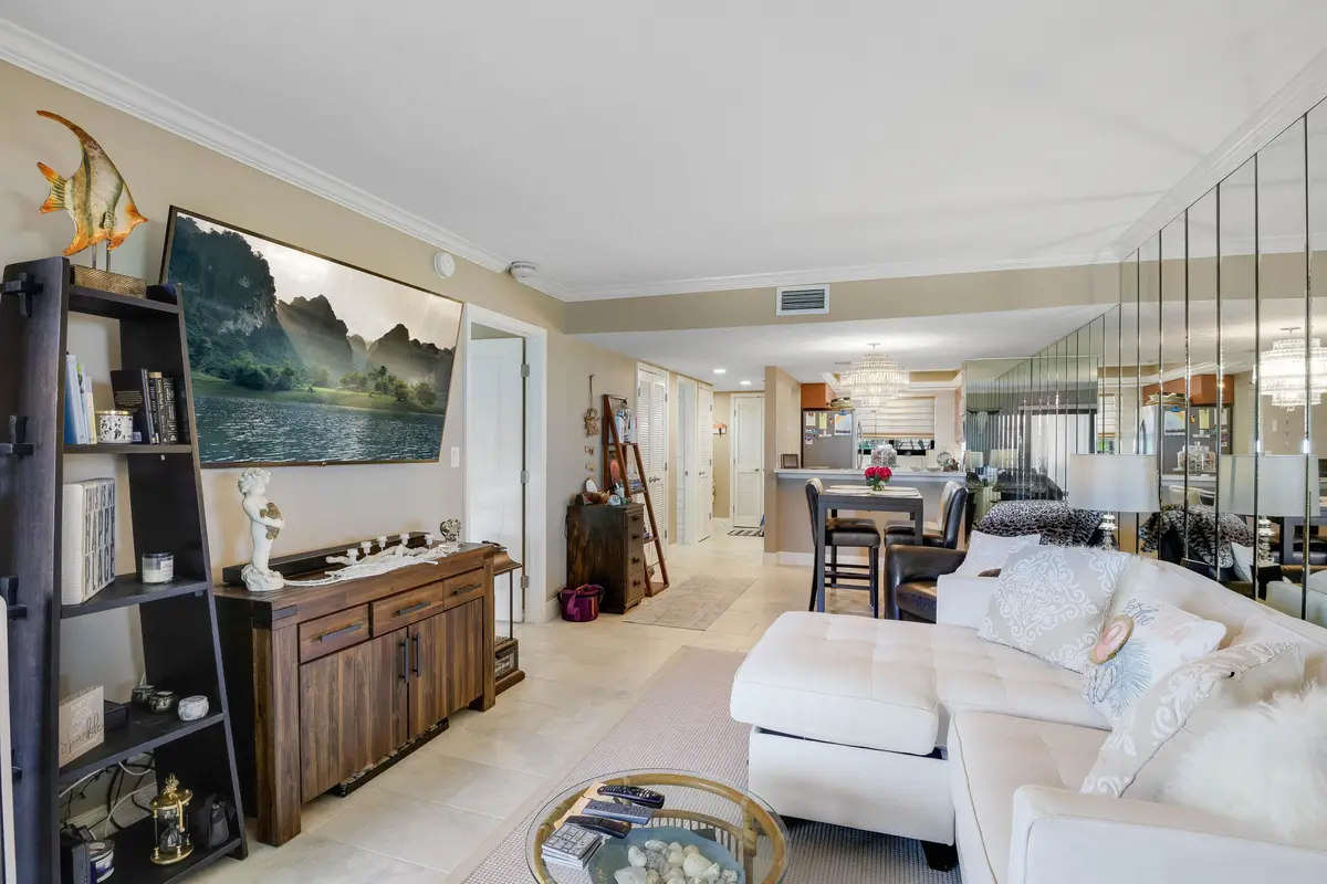 LIVING at 420 Celestial Way 204, Juno Beach