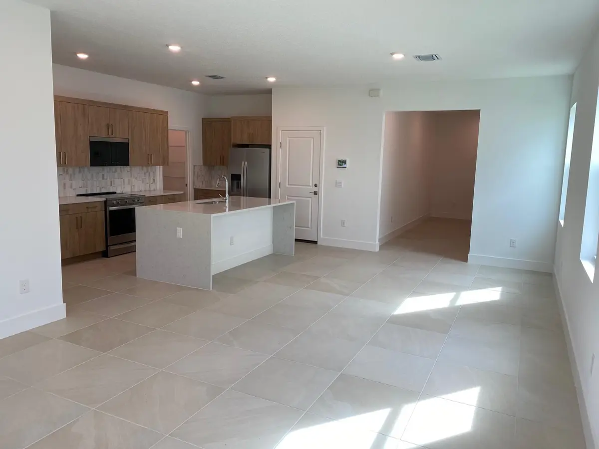 PPT 70 Great room layout at 7011 SE Park Trace Drive, Stuart