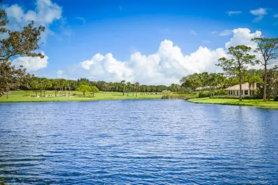 5611 SE Foxcross Place 5611, Stuart – Condominium for sale