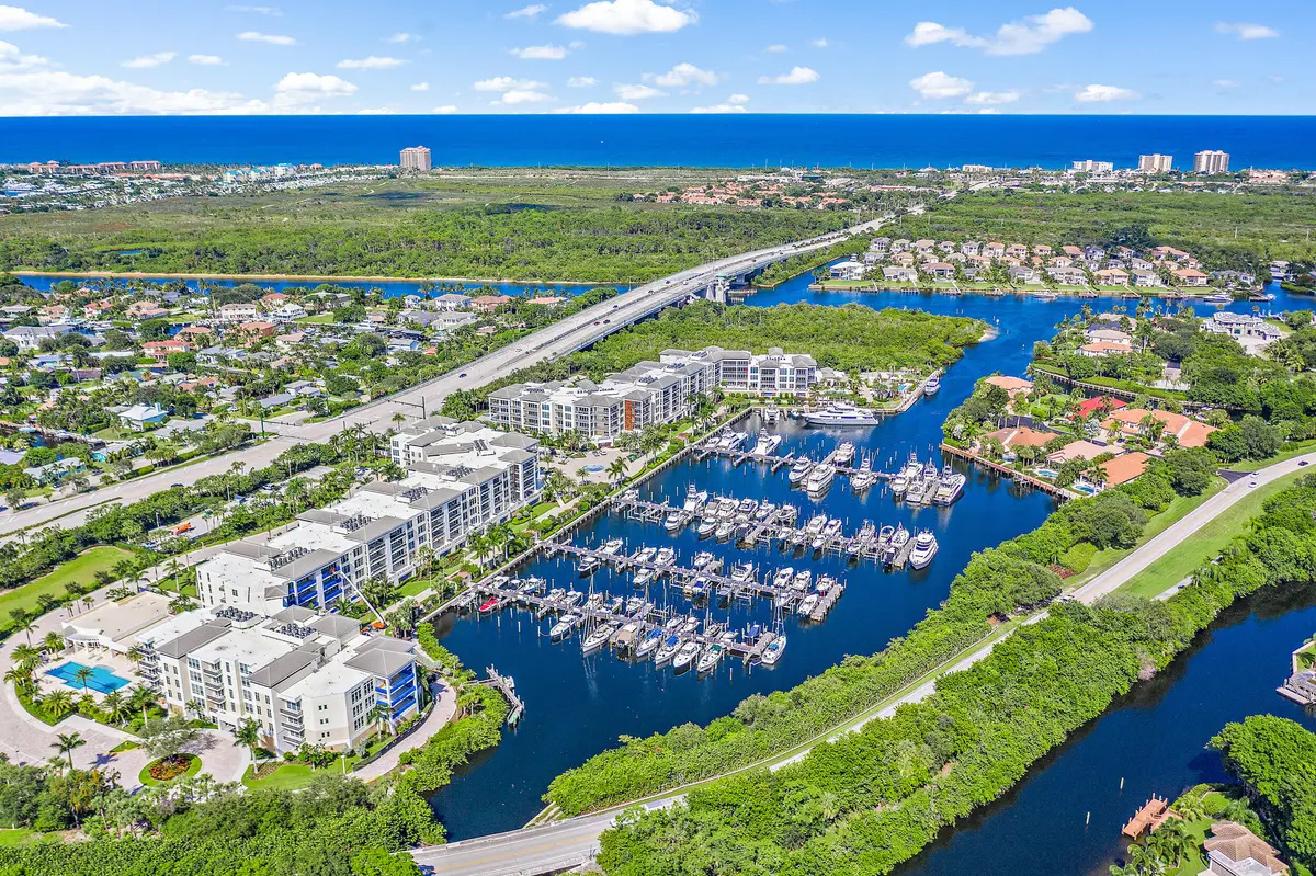 Aerial at 2720 Donald Ross Road 203, Palm Beach Gardens