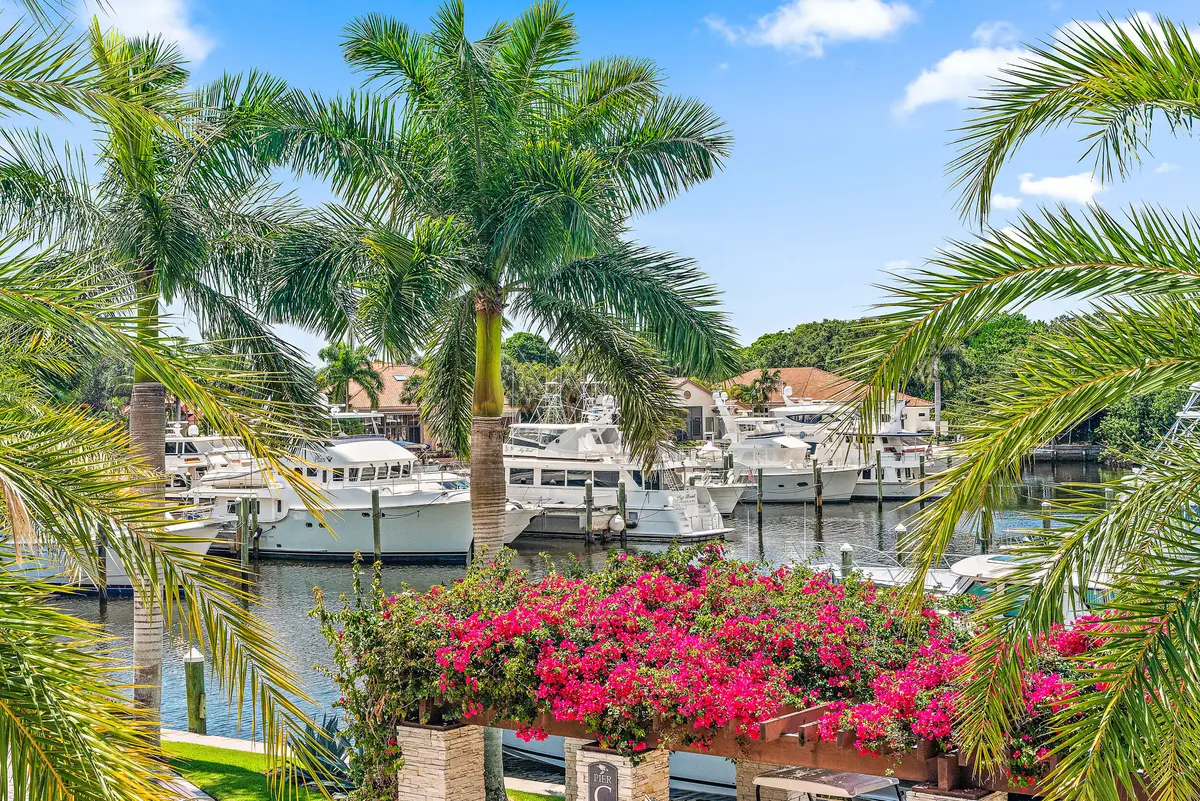 Marina View at 2720 Donald Ross Road 203, Palm Beach Gardens