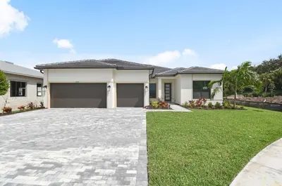 7690 Rhode Island Red Court Stellar 119, Lake Worth – sold