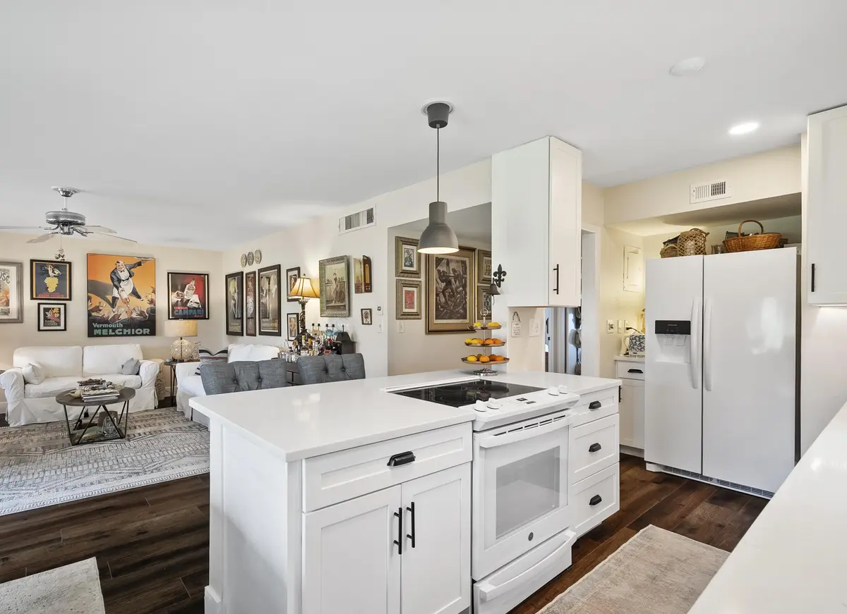 Kitchen Island at 5413 SE Miles Grant Road 205, Stuart