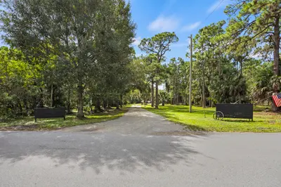 5028 SW Moore Street, Palm City – sold