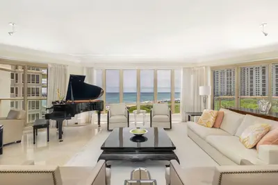 3920 N Ocean Drive 7a, Singer Island – sold