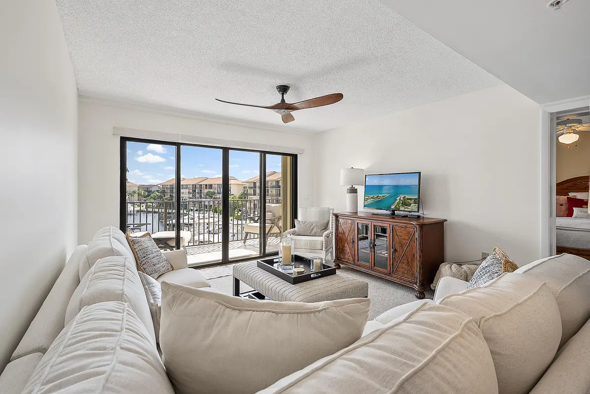 Living Room at 1601 Marina Isle Way 402, Jupiter