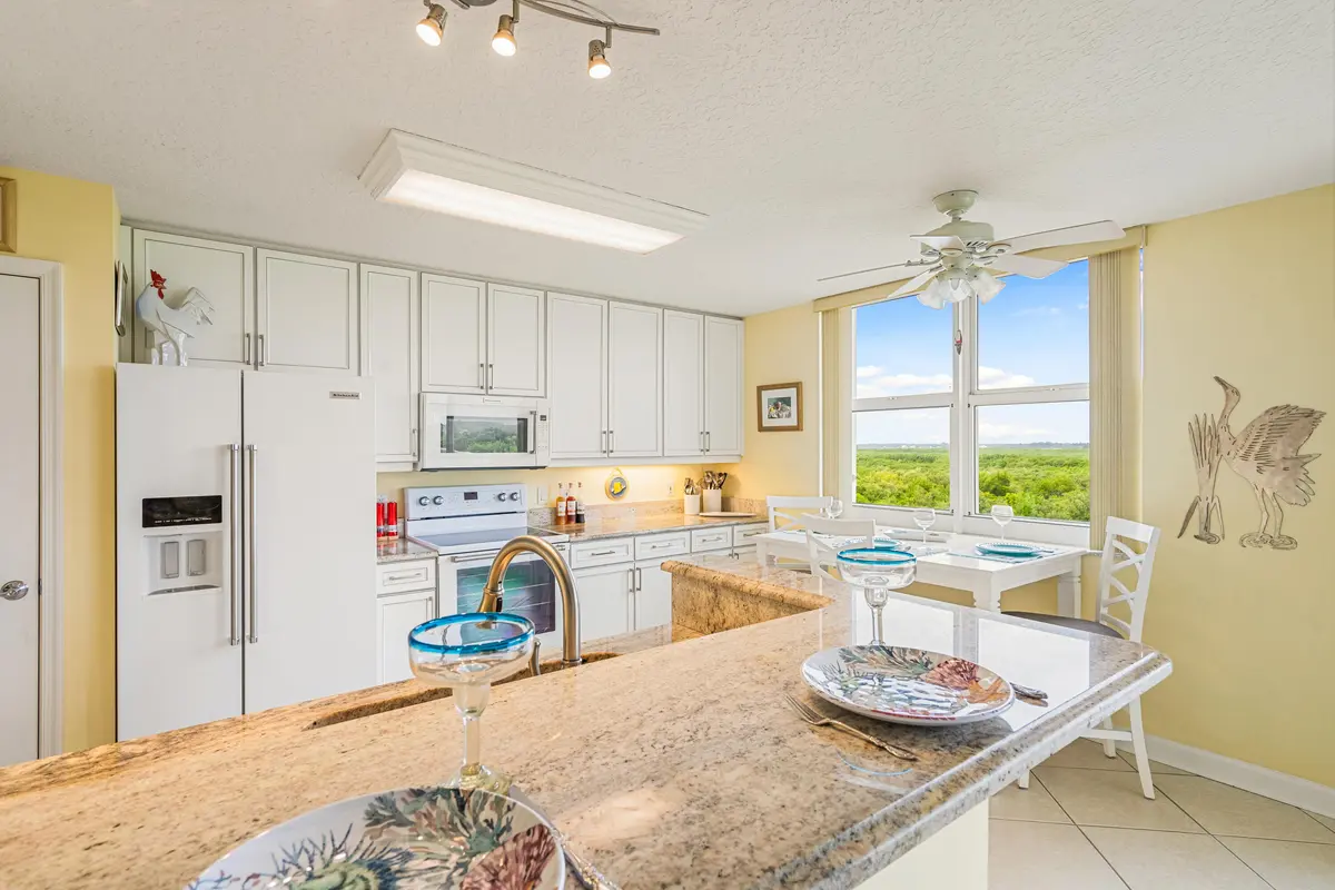 5049 N Highway A1A - 505-273GotoPix_15 at 5049 N Highway A1a 505, Hutchinson Island