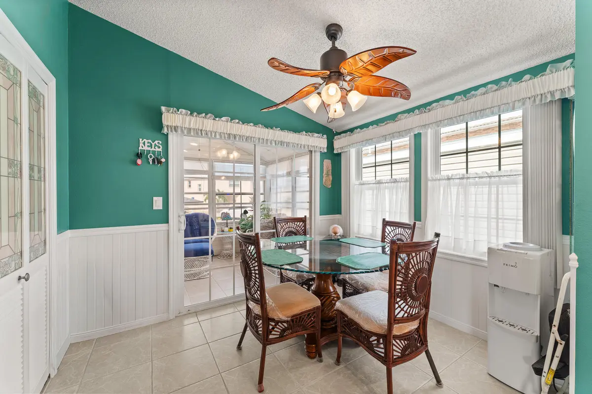 File.9 at 2013 Nettles Boulevard, Jensen Beach