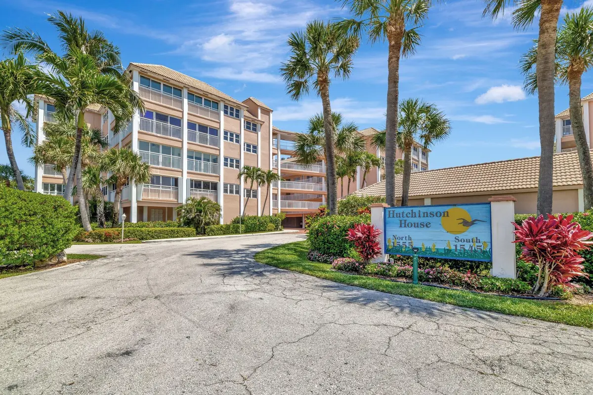 1-web-or-mls-3A5A0436 at 1555 NE Ocean Boulevard 402, Stuart