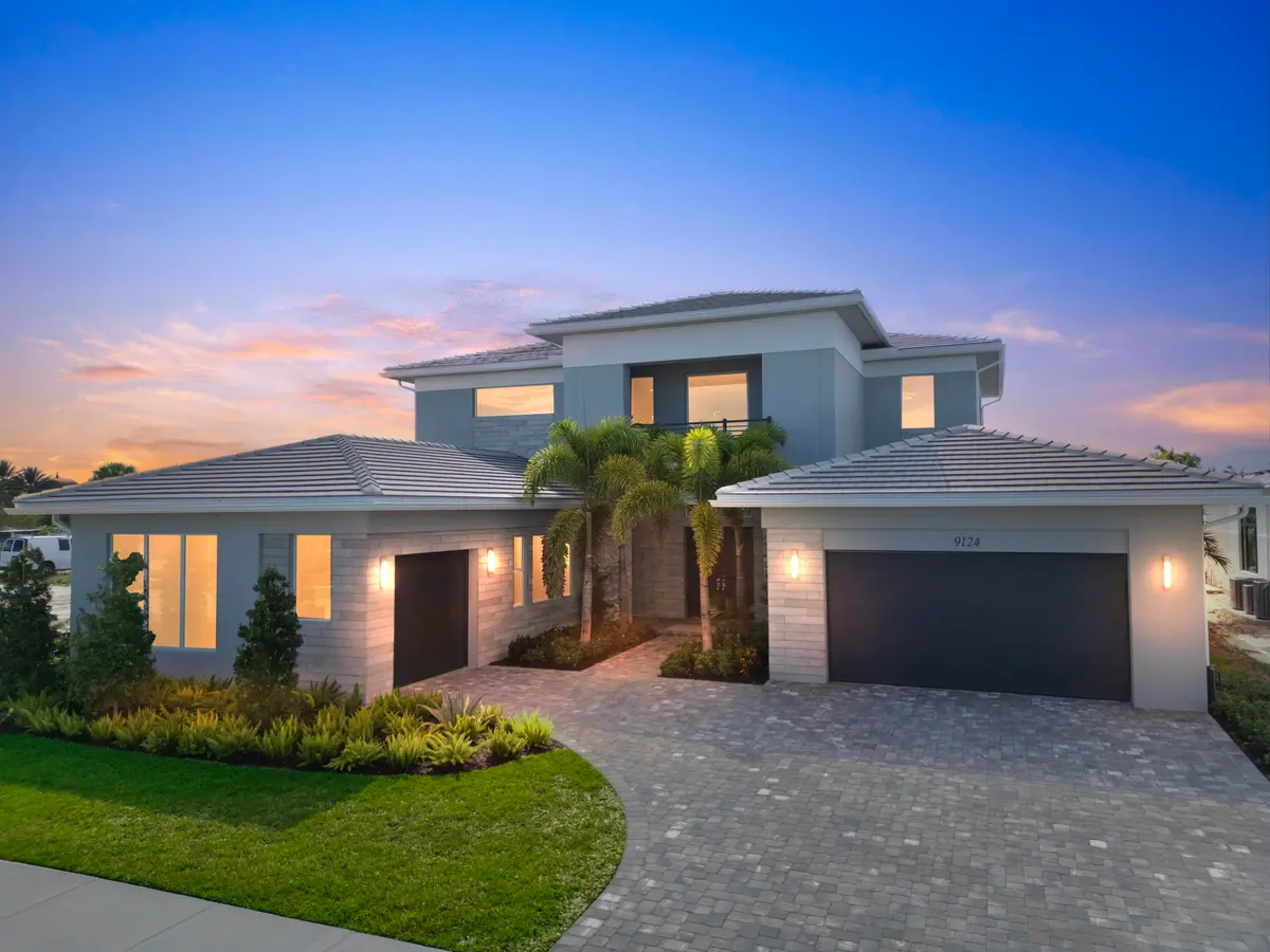 Front Dusk at 9124 Coral Isles Circle, Palm Beach Gardens