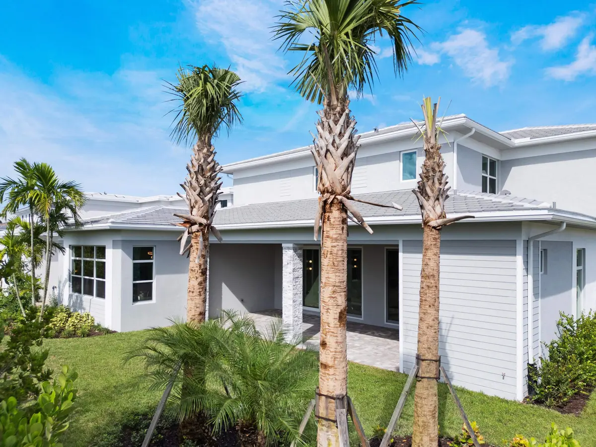 Rear at 9124 Coral Isles Circle, Palm Beach Gardens
