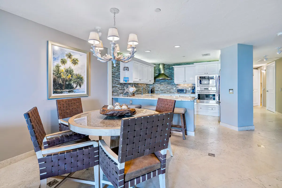 Dining at 800 Ocean Drive 203, Juno Beach