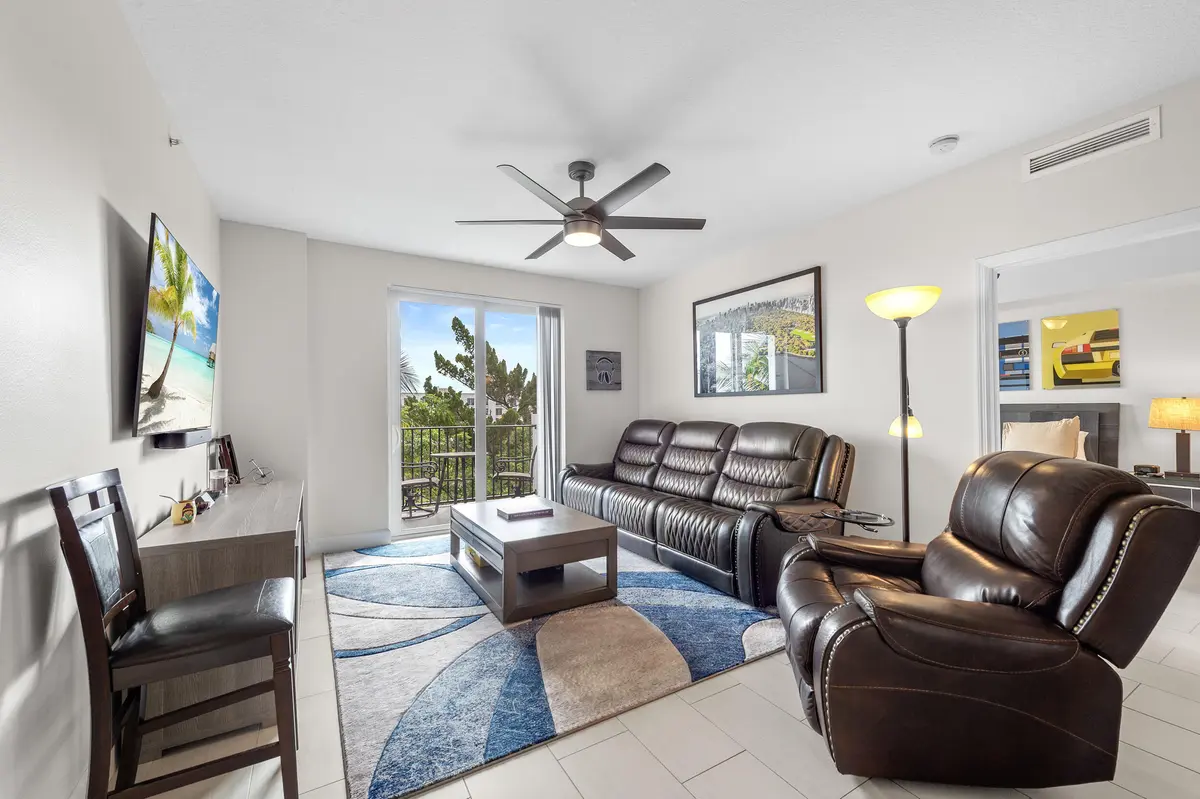 _dsc7590 at 255 NE 3rd Avenue 2401, Delray Beach