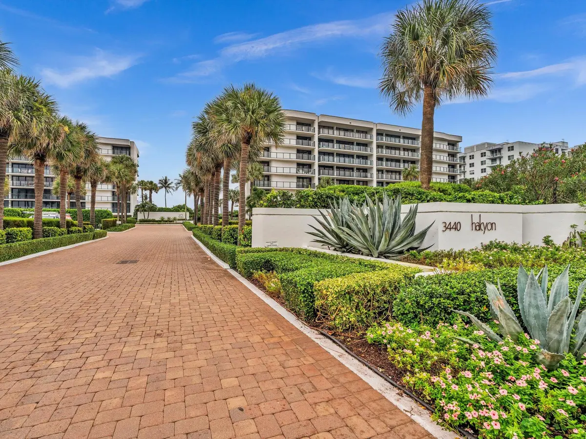 01-FPP6199 at 3440 S Ocean Boulevard 307n, Palm Beach