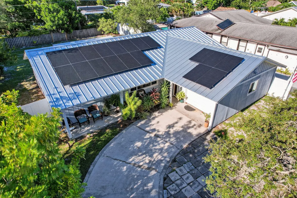 Home with Solar Power at 5095 SE Manatee Terrace, Stuart