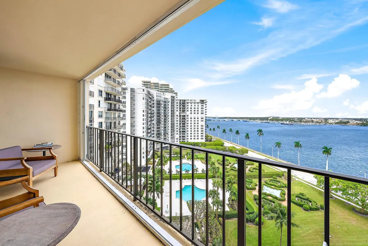 1801 S Flagler Drive, 1206-19 at 1801 S Flagler Drive 1206, West Palm Beach
